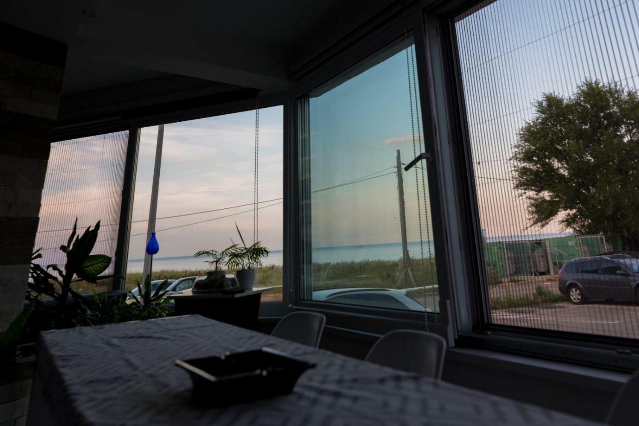דירות קונסטנצה Ozana Apartament מראה חיצוני תמונה