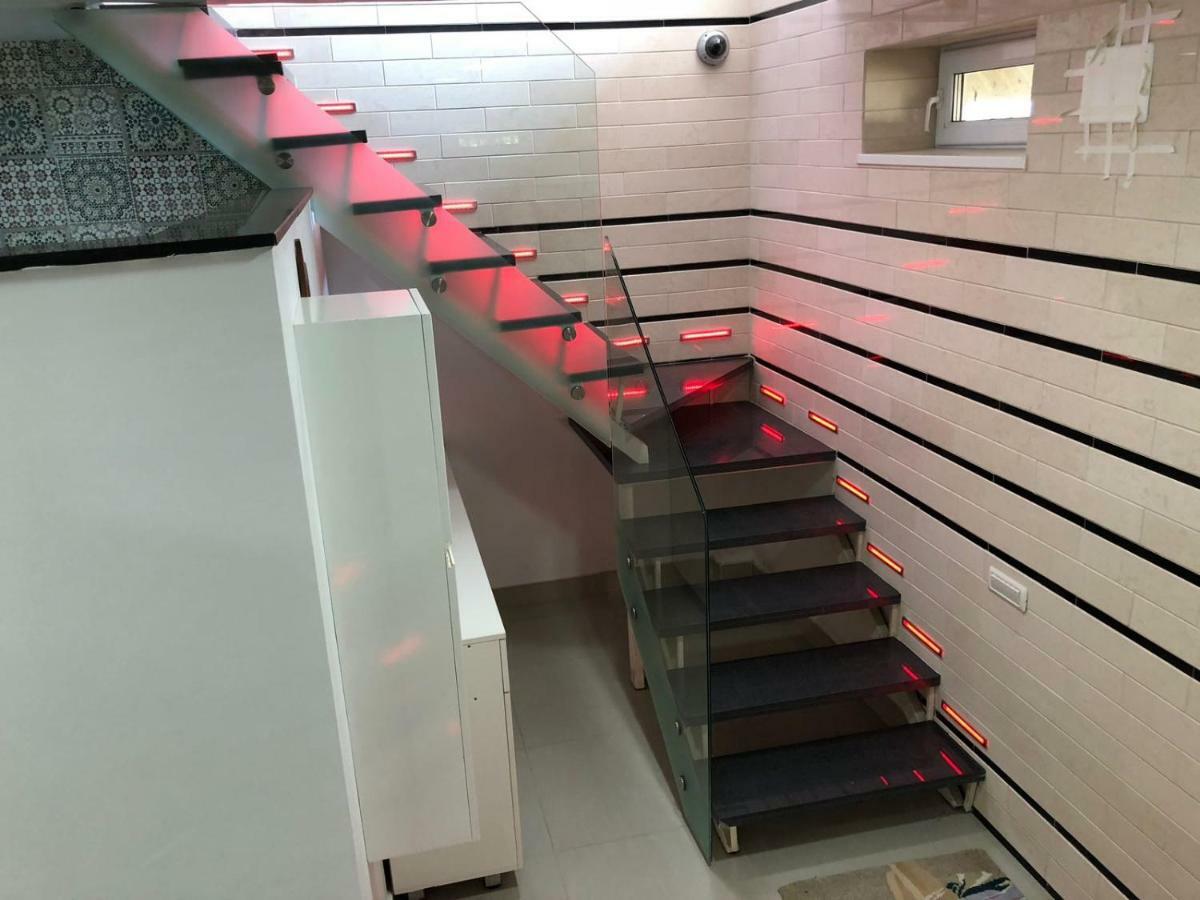 דירות קונסטנצה Ozana Apartament מראה חיצוני תמונה