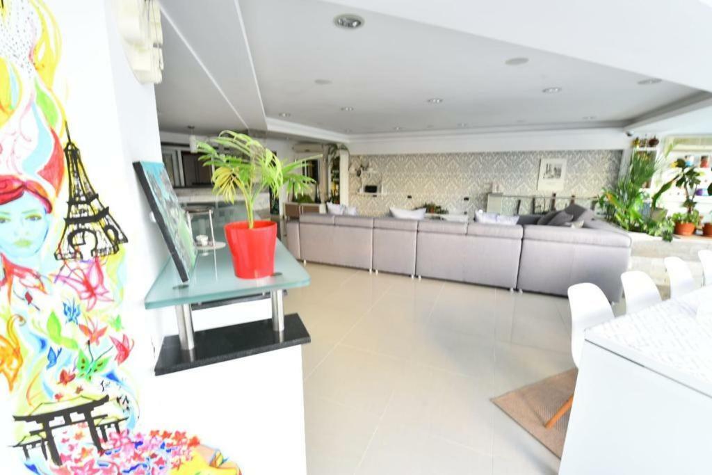 דירות קונסטנצה Ozana Apartament מראה חיצוני תמונה
